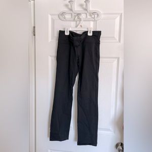 Lululemon Old Style Ankle Cropped Pants